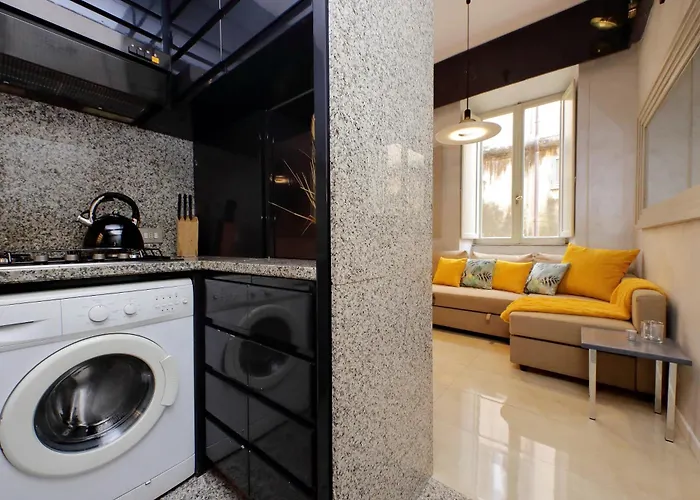 Апартаменты Charming Loft With Terrace At The Quirinale Рим