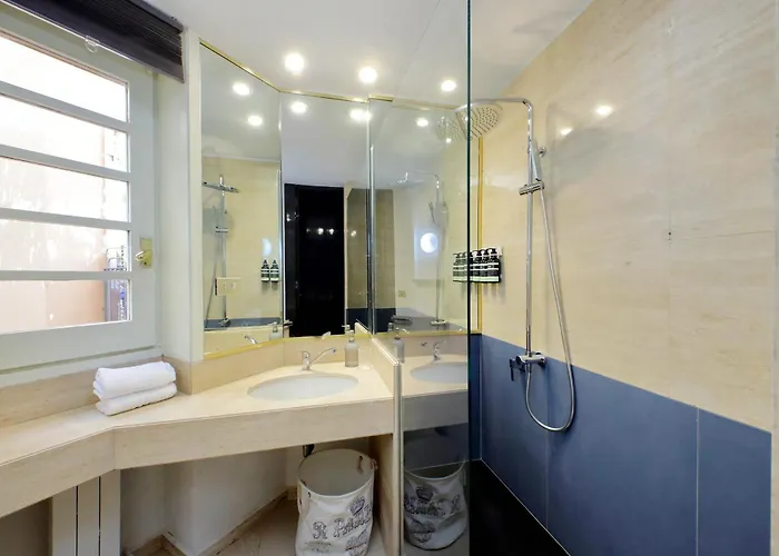 Charming Loft With Terrace At The Quirinale Апартаменты Рим