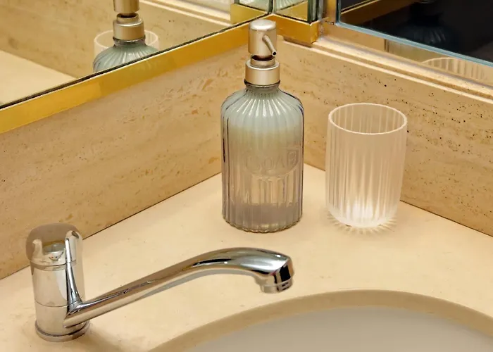 Charming Loft With Terrace At The Quirinale Апартаменты